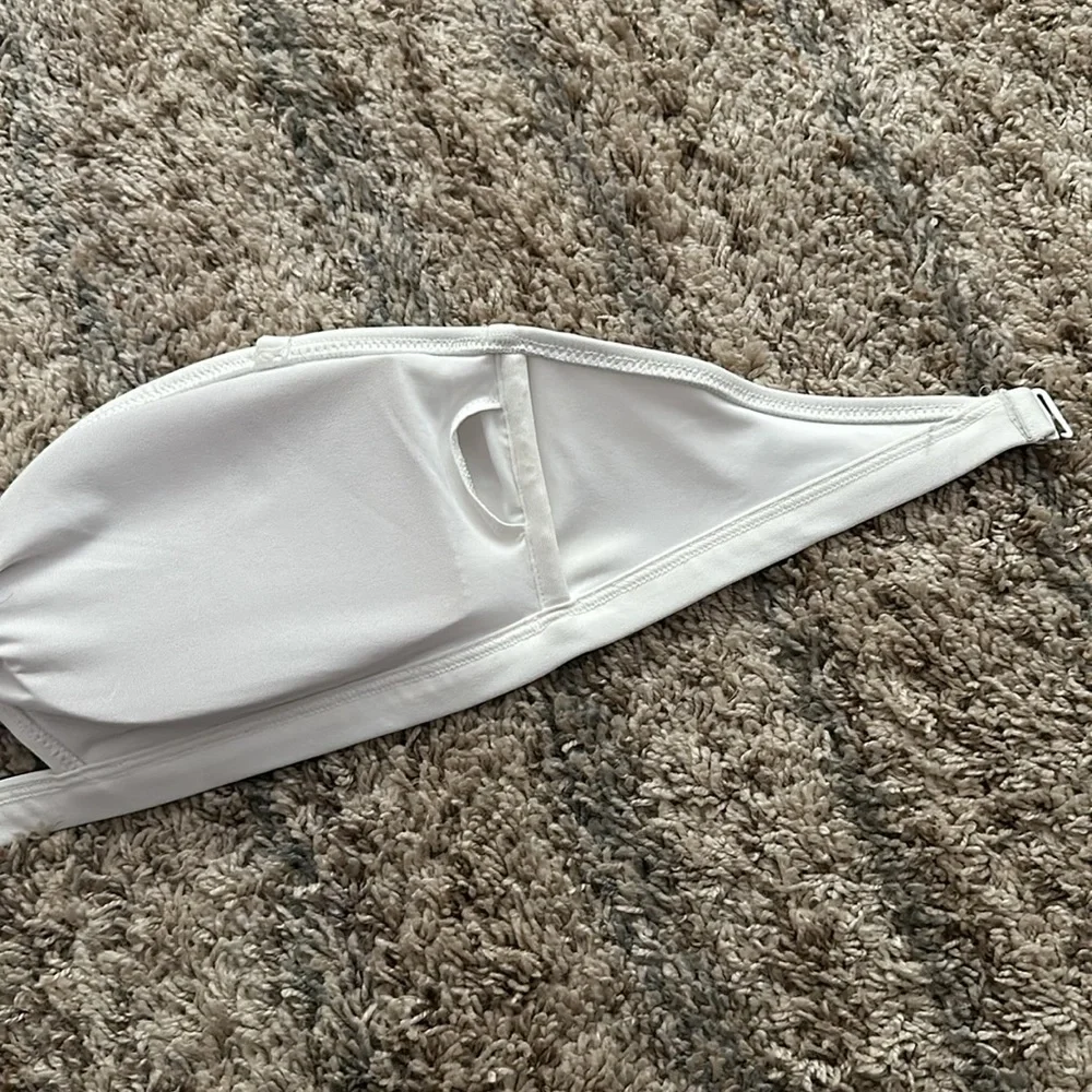 NWT VS PINK Lightly lined bandeau white bikini top - Picture 7 of 10